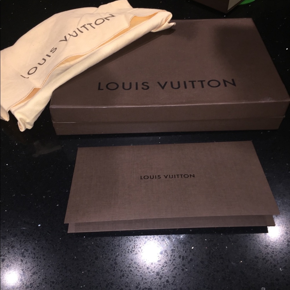 Louie clutch